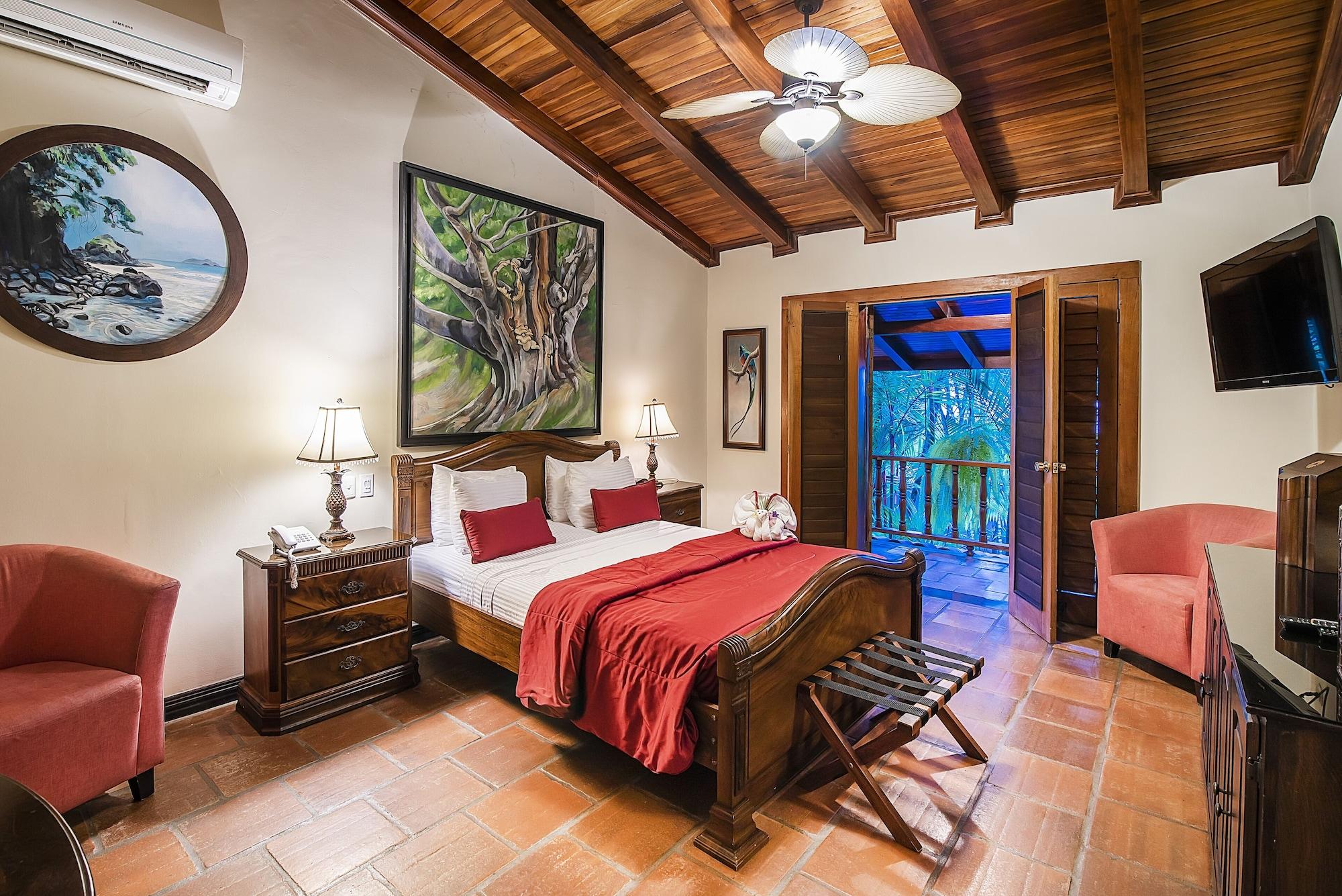 Hotel Villas Lirio Manuel Antonio Exterior photo