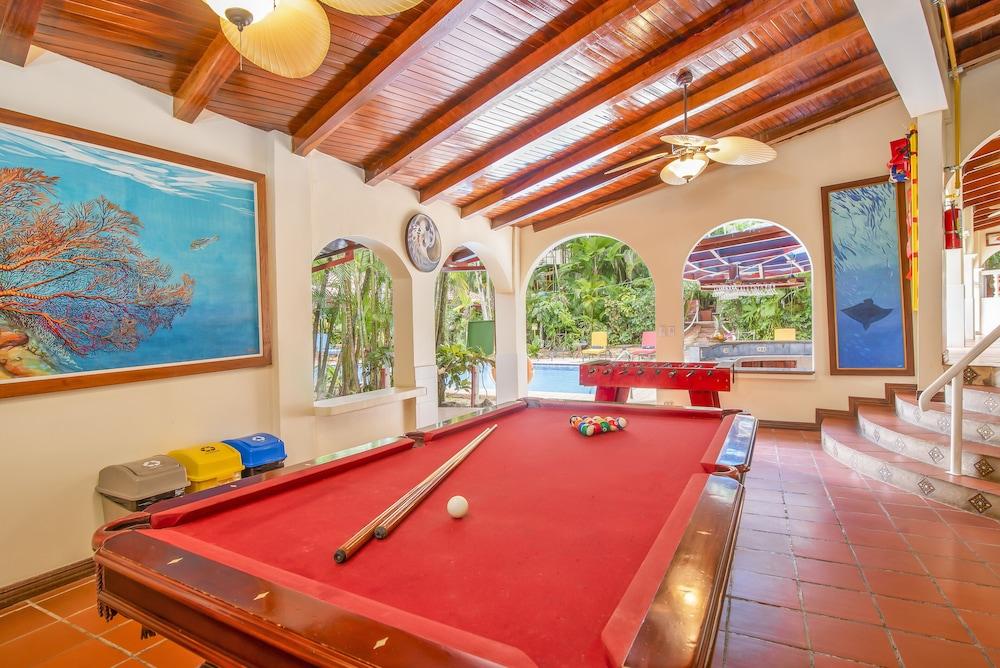 Hotel Villas Lirio Manuel Antonio Exterior photo